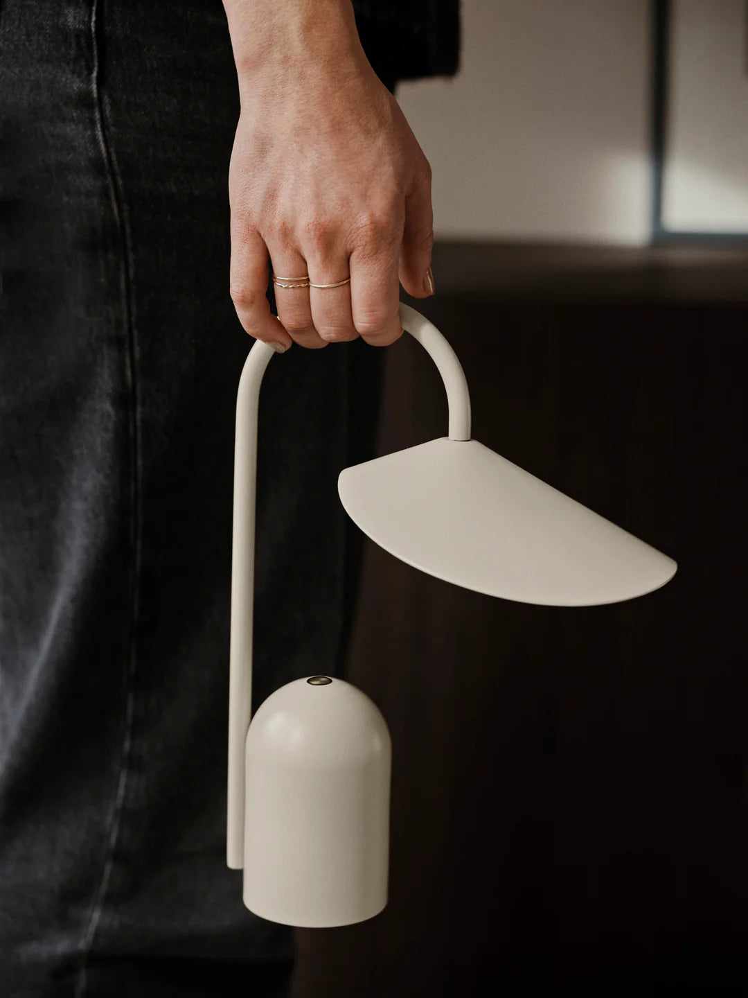 Arum Portable Lamp - Kashmir