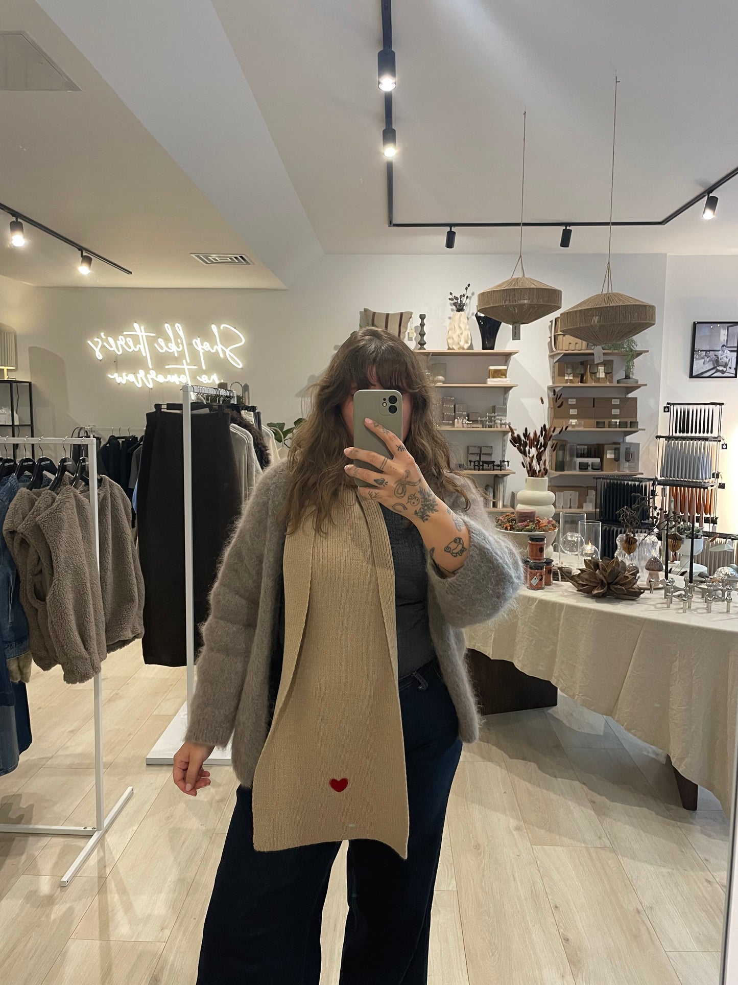 Schal beige Herz