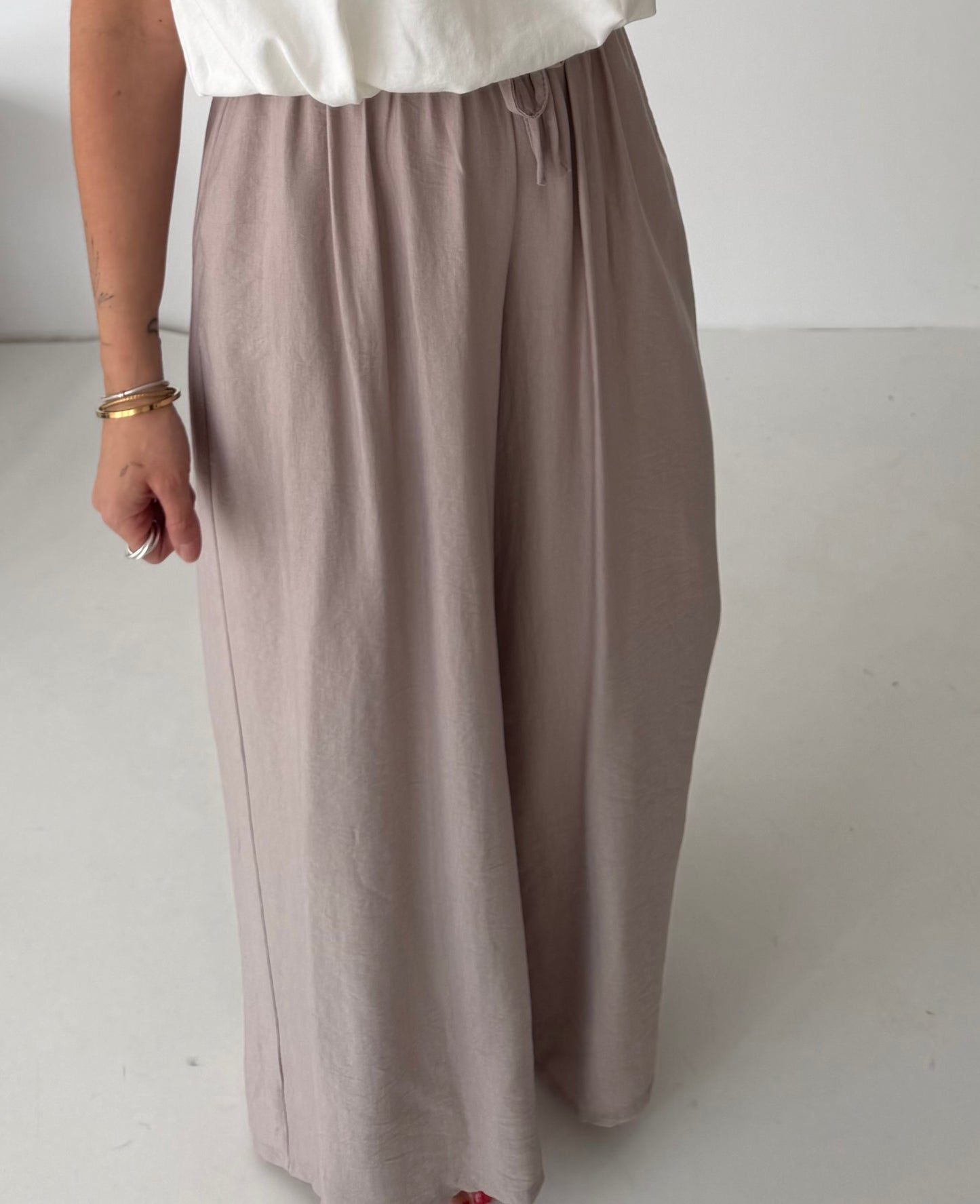 Sommerhose taupe