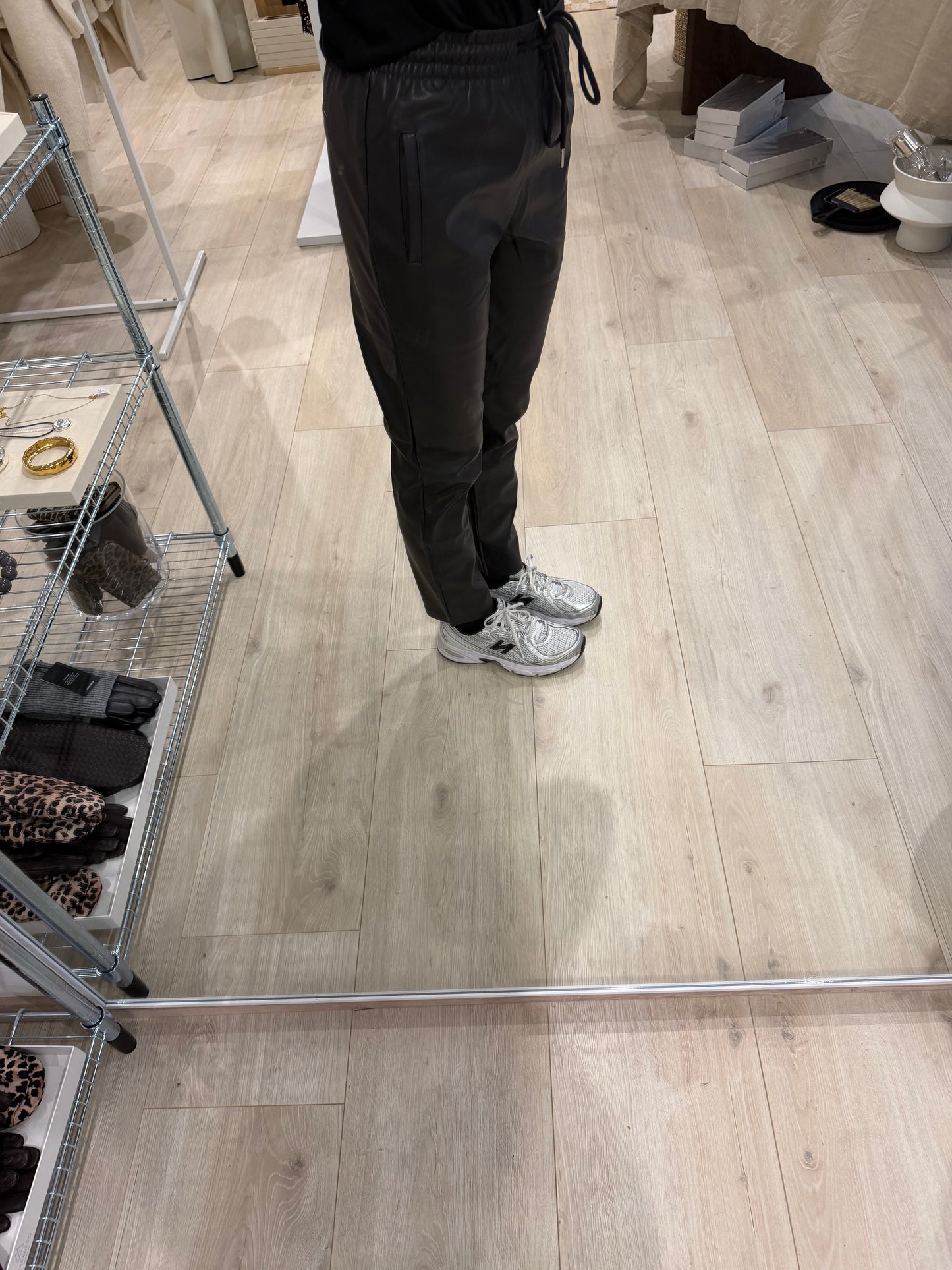 Jogpants Kundtleder grau