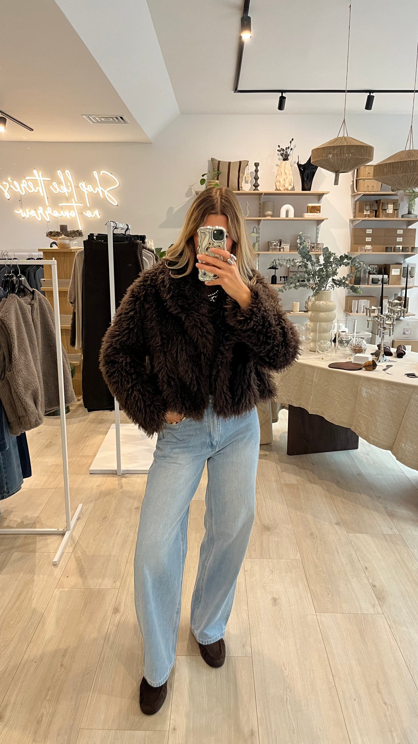 Jacke Solis