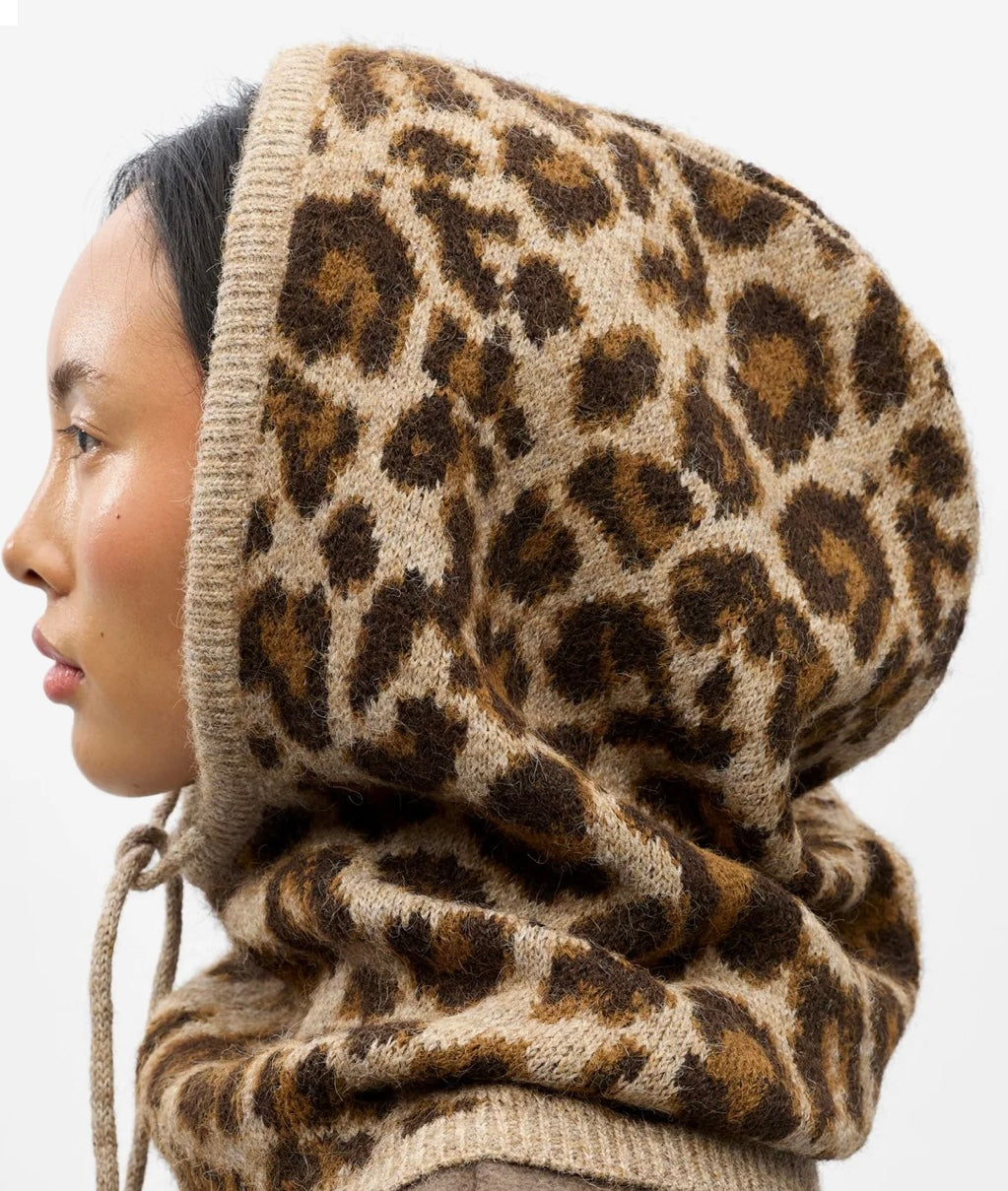 OBJECT Balaclava Mira Leo