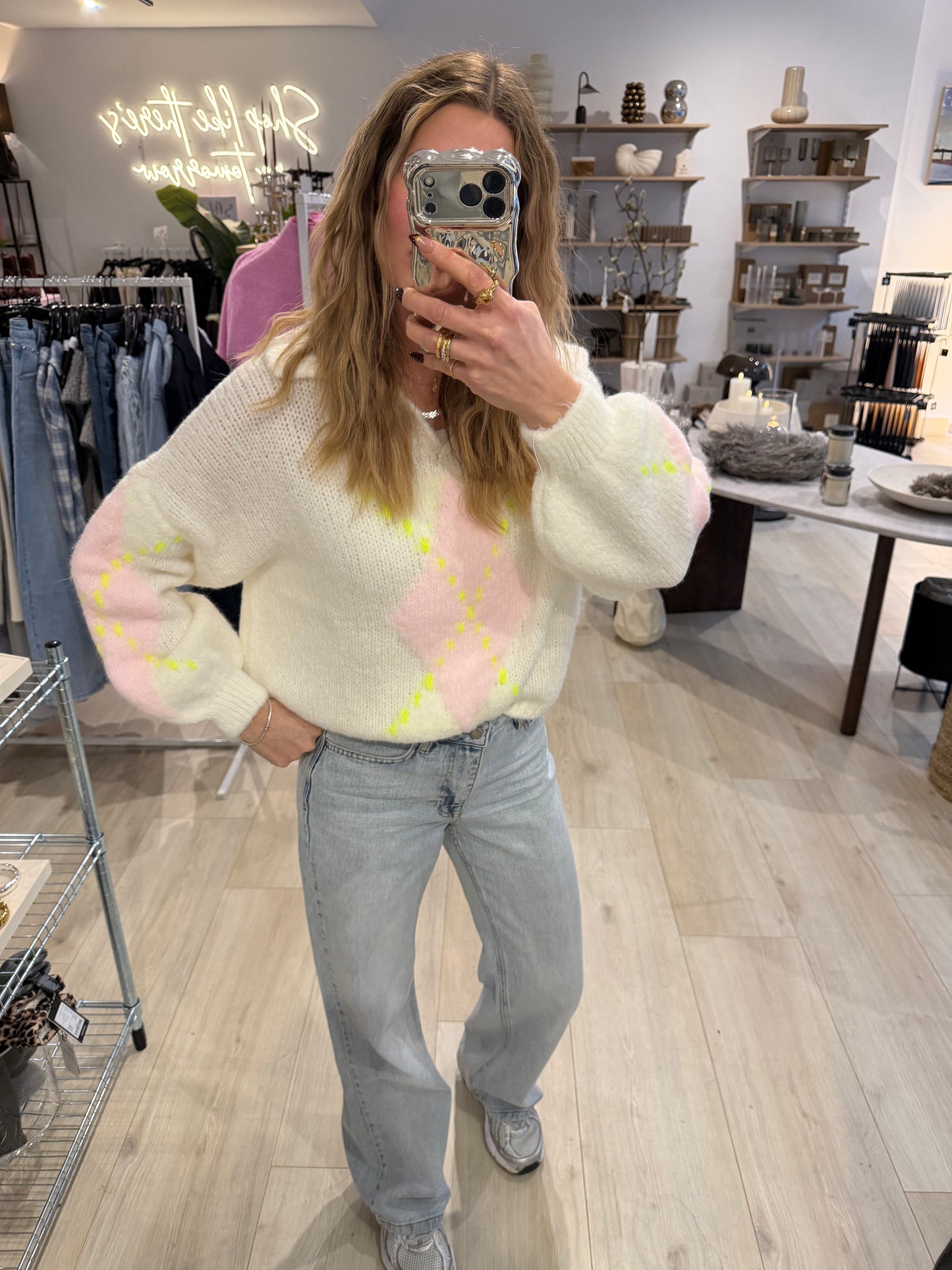 Pullover Rauten weiß