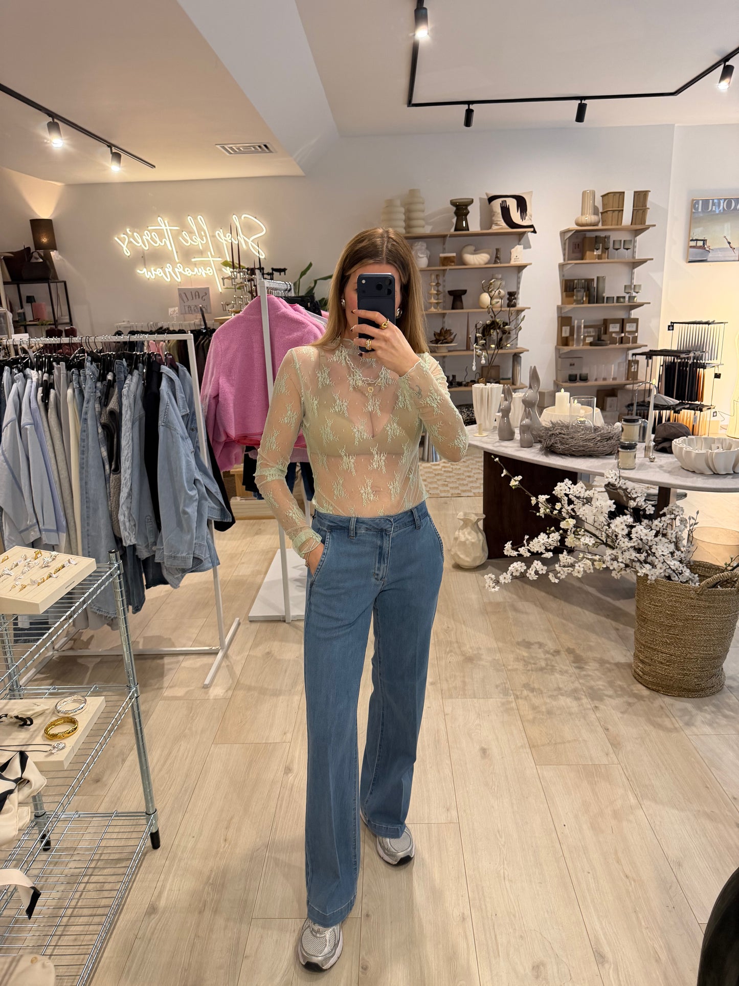 Spitzenshirt mint