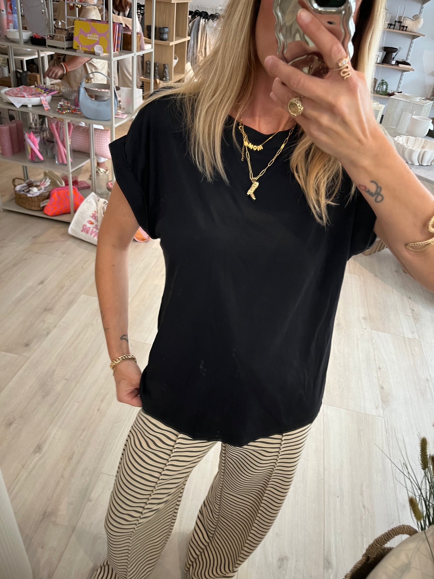 Shirt Gigi schwarz