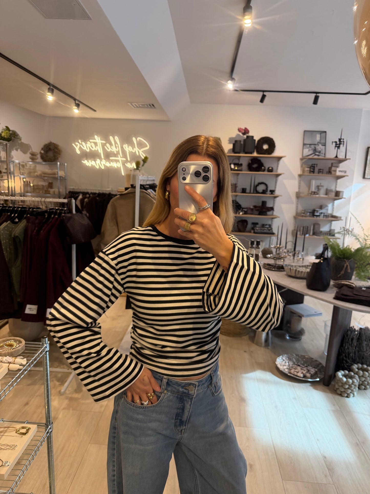 Shirt ALESKA schwarz