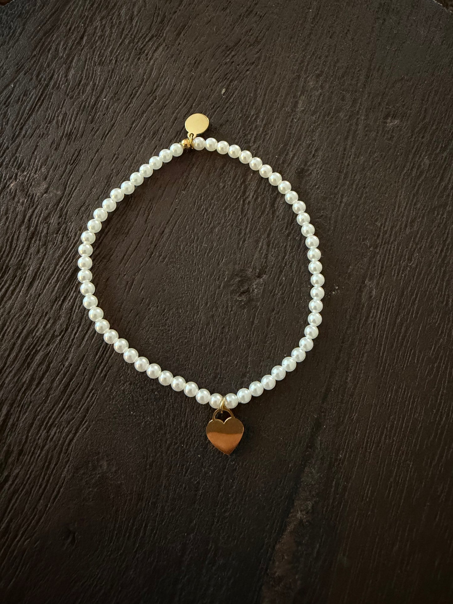 Perlenarmband mit Herz Gold