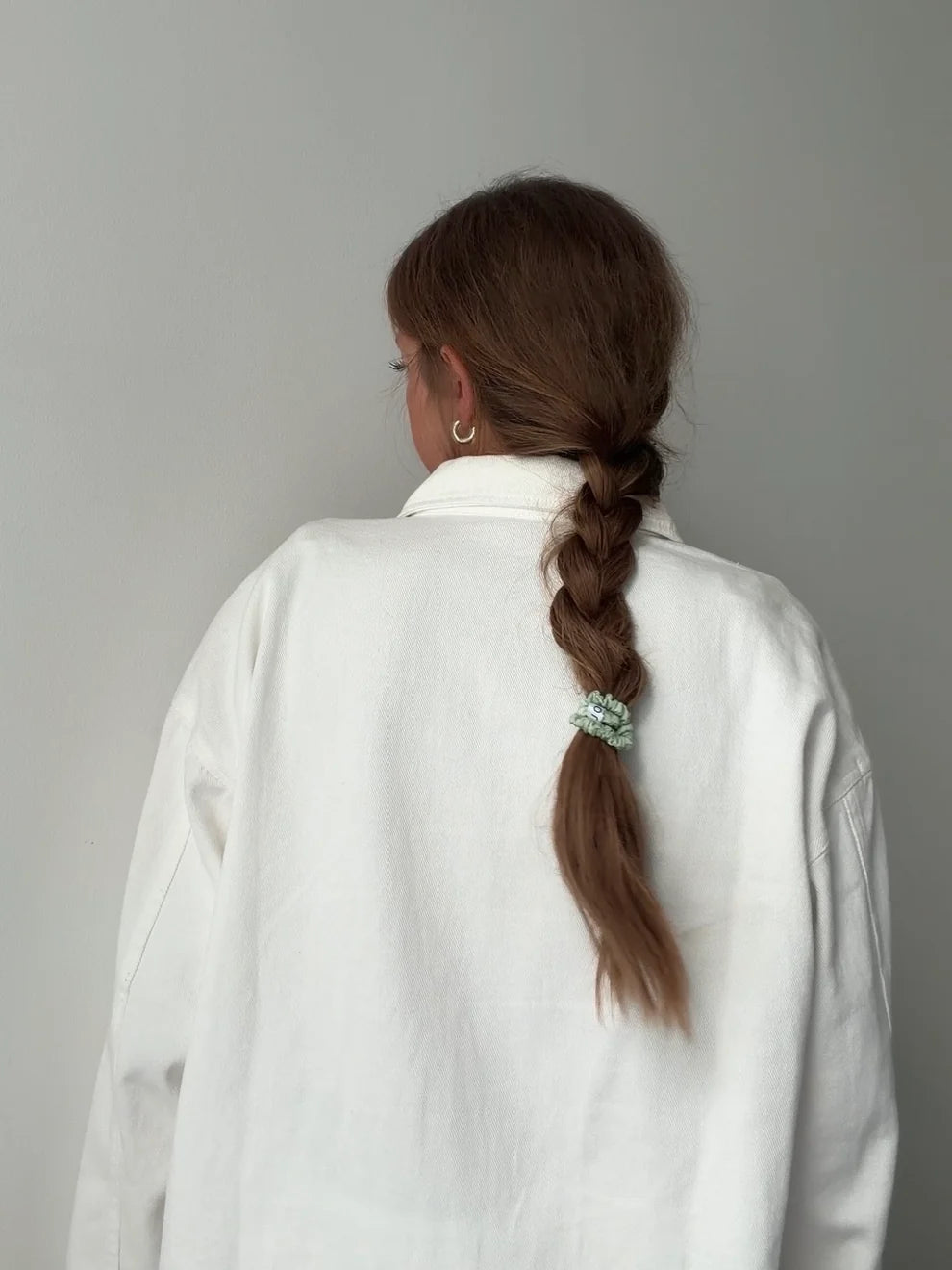 Silk Scrunchie salbei, Jona the Lable
