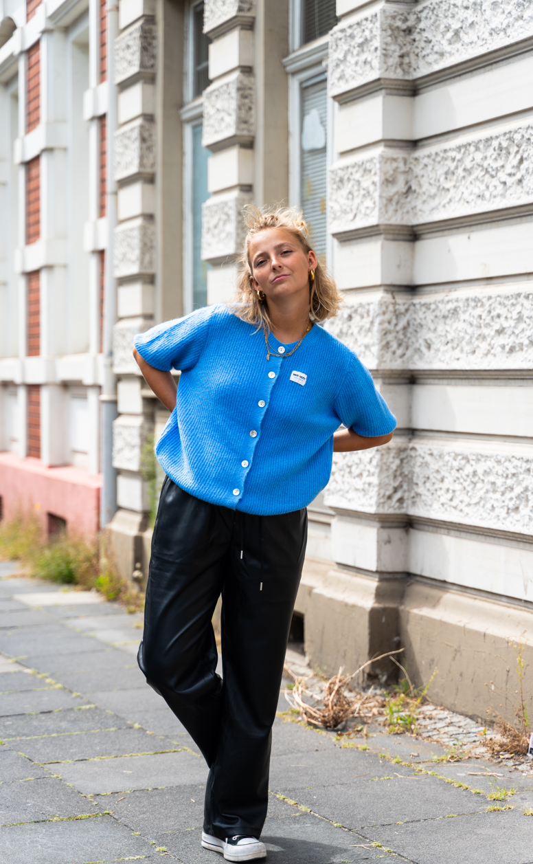 Halbarm Cardigan blau