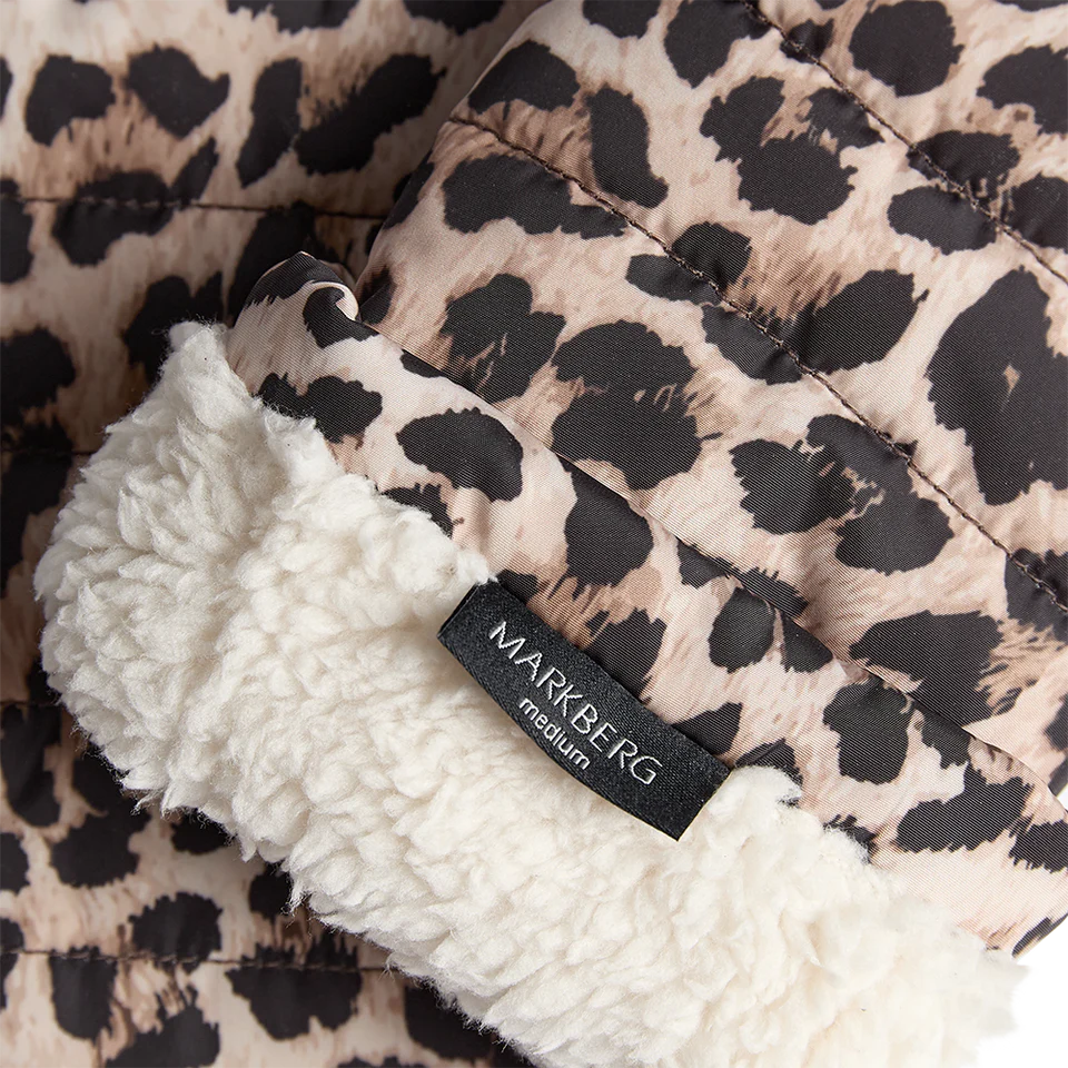 Handschuhfäustling Celina Leo, Mark Berg