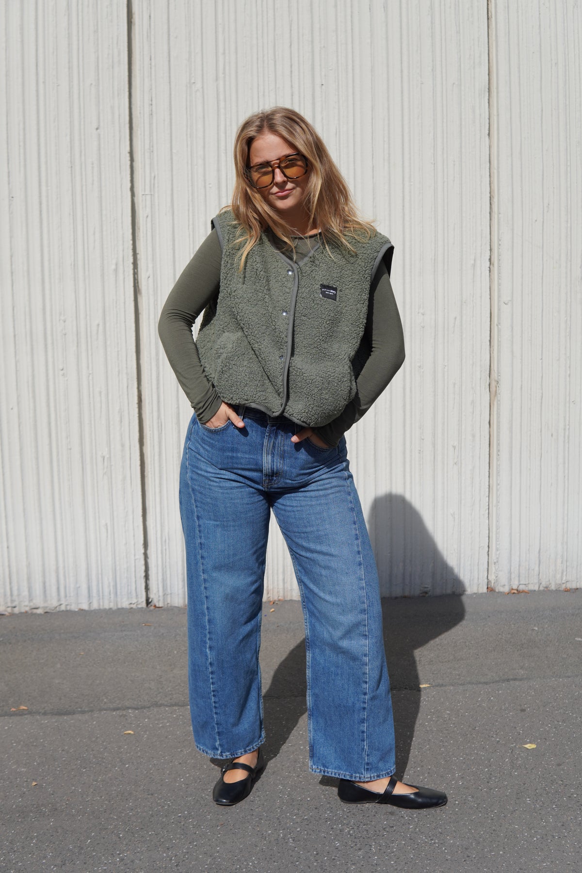 THE STORY Vest khaki