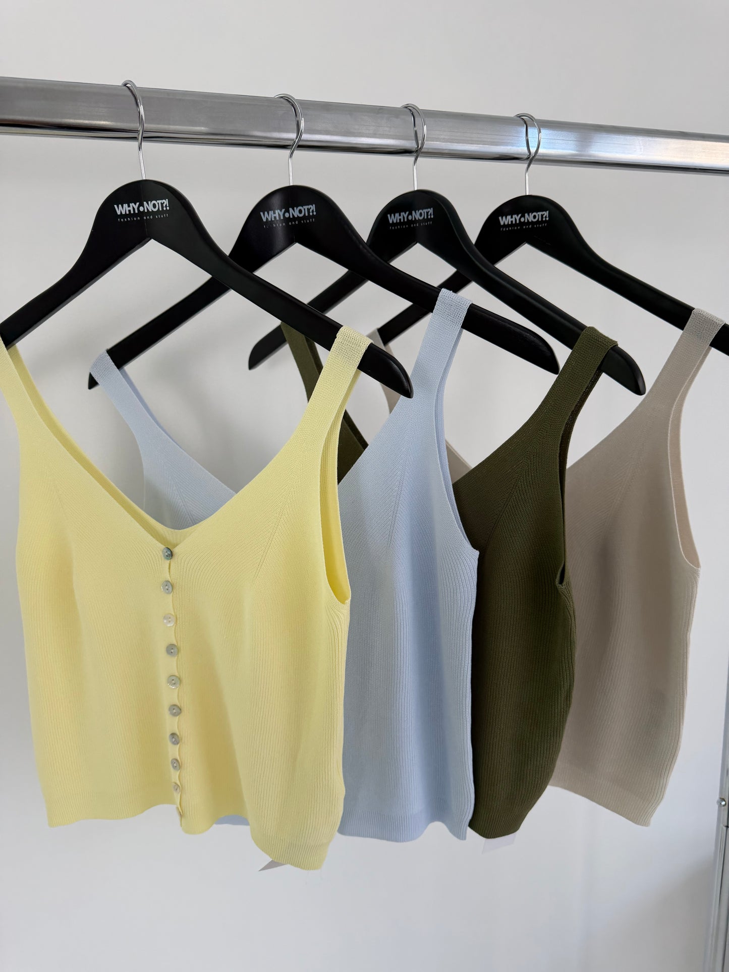 Top Butter yellow