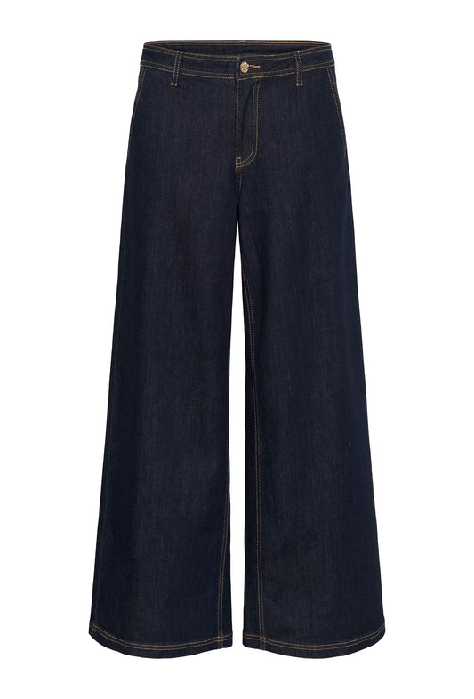 Bobbie Jeans, Culture