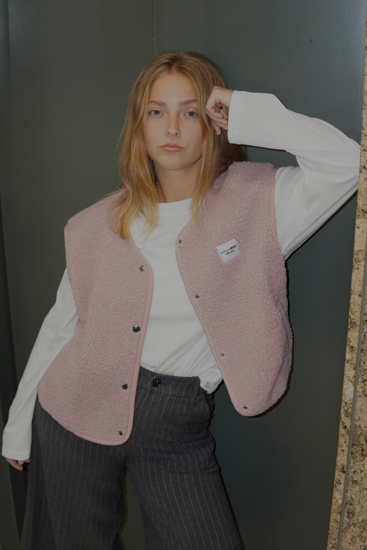 THE STORY Vest rose