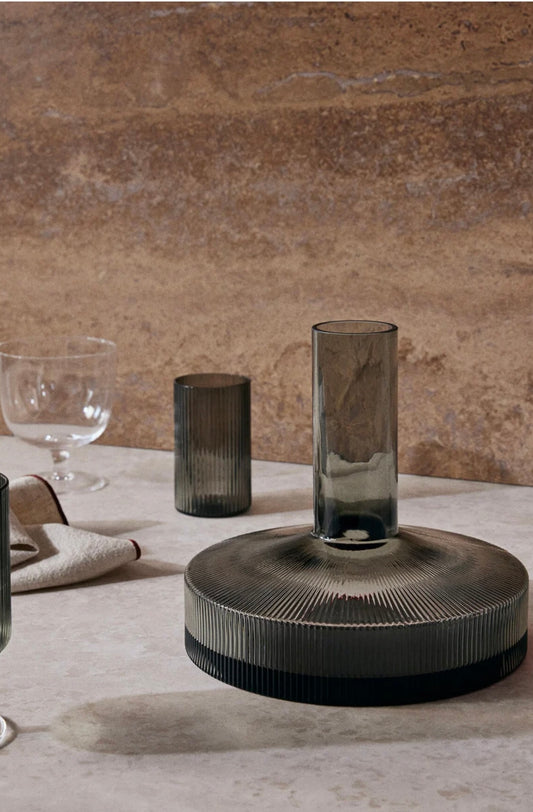 Ripple Wine carafe smoked grey