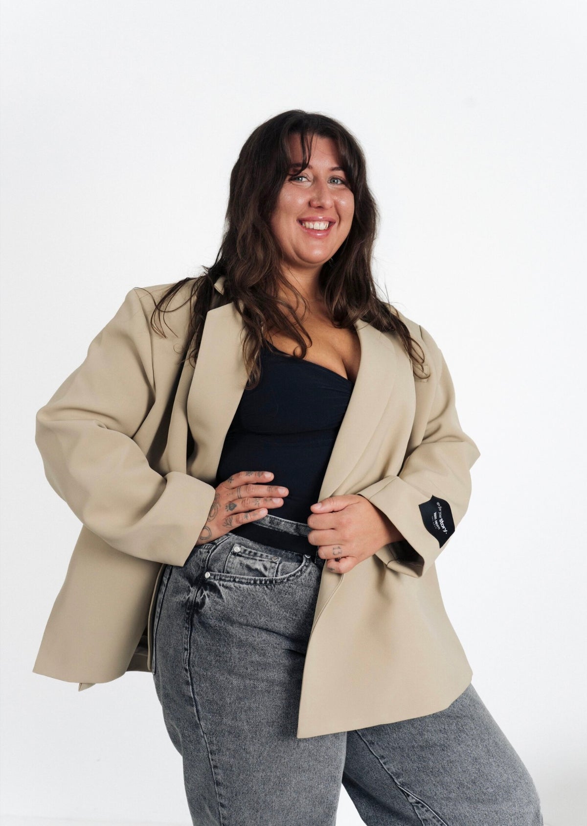 THE STATEMENT simple beige Blazer
