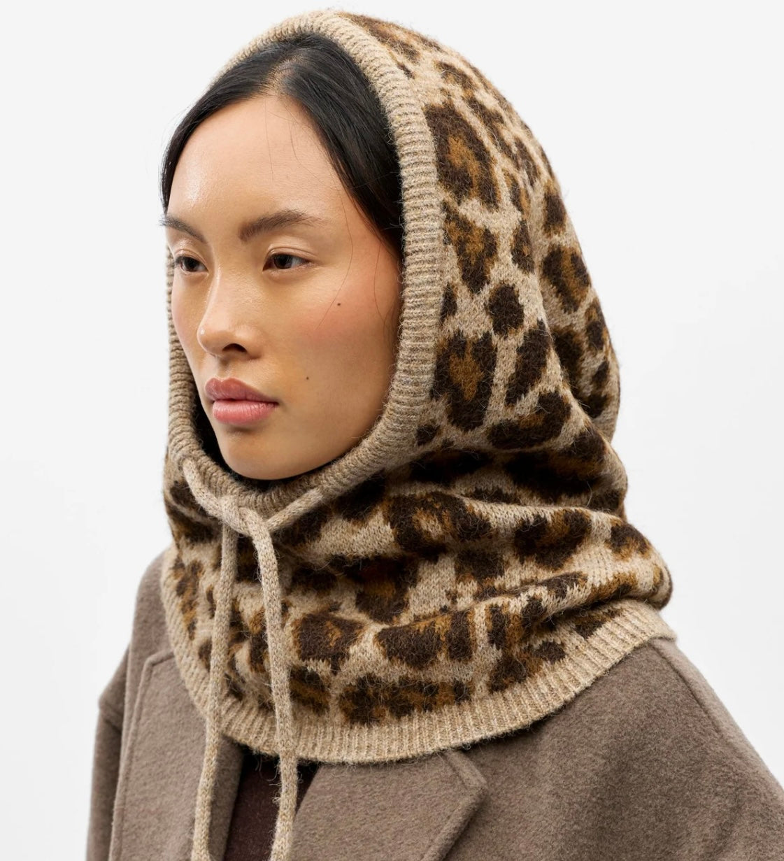 Balaclava Mira Leo