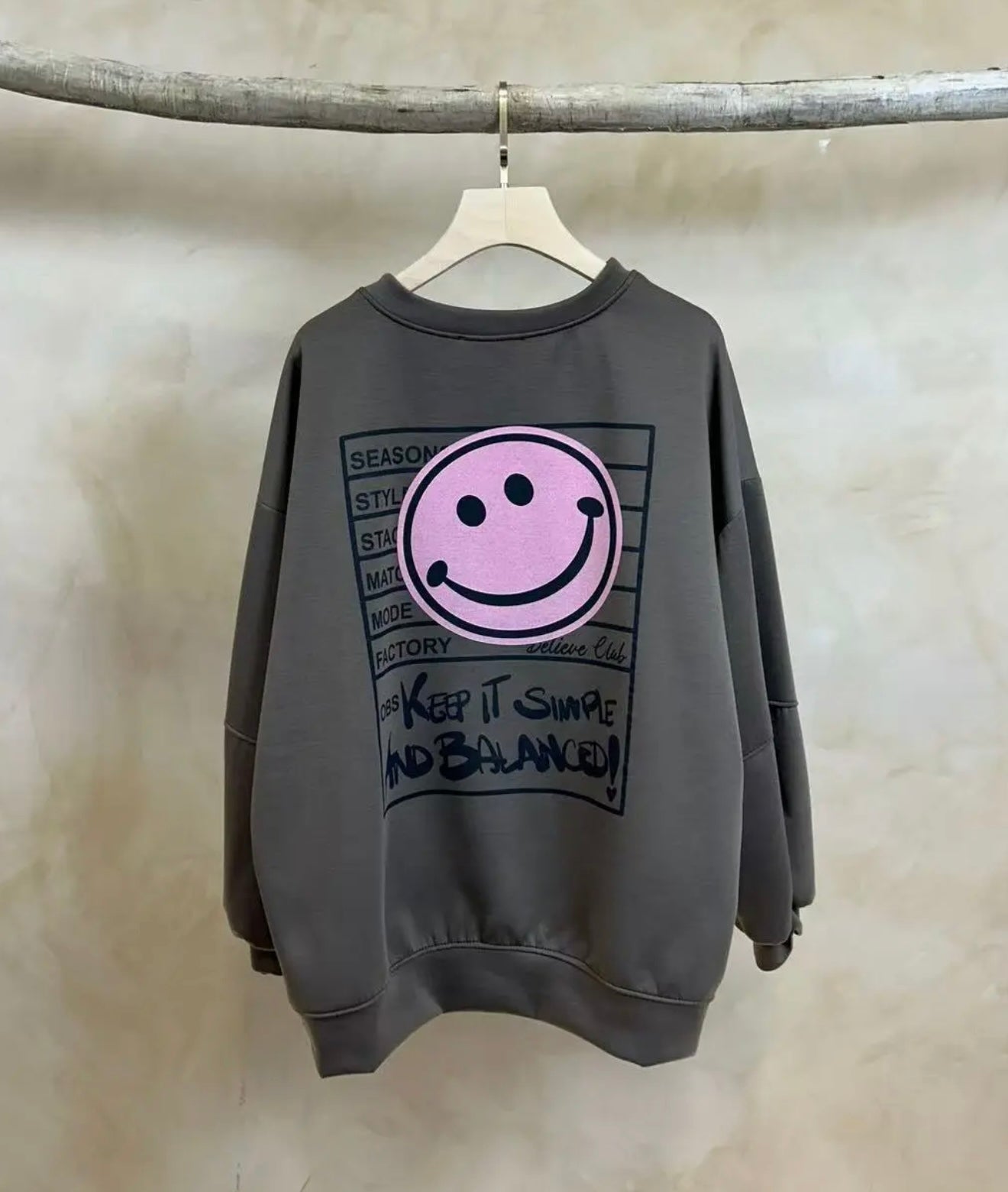 Sweater smiley taupe