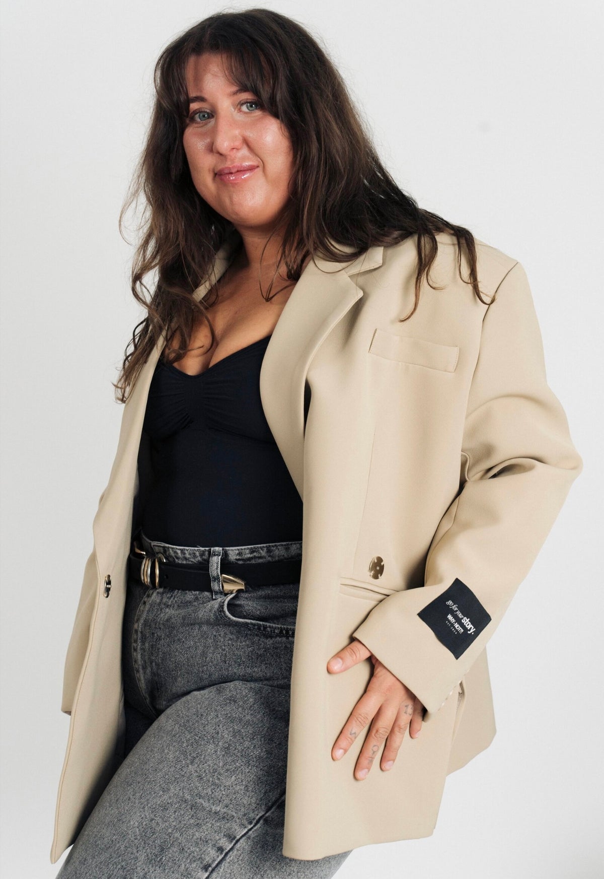 THE STATEMENT simple beige Blazer
