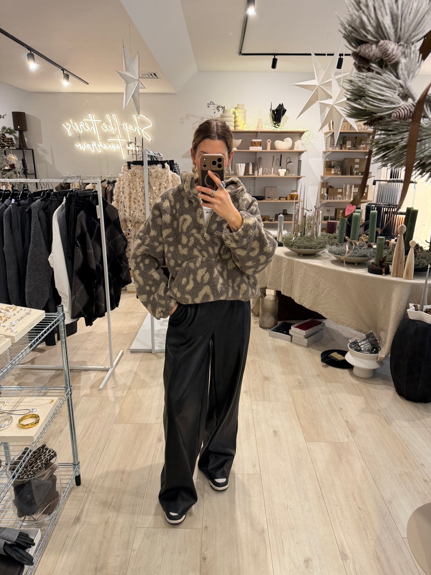 Teddy Sweatshirt taupe