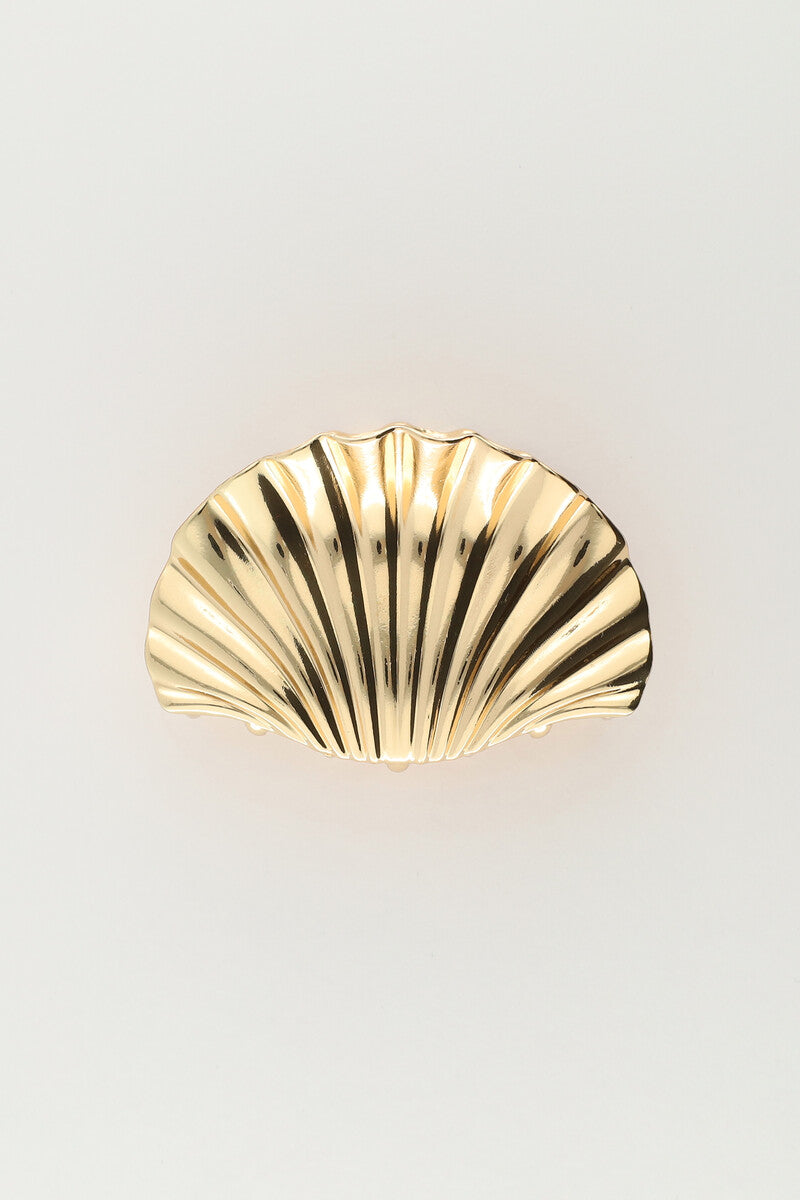 Goldfarbene Haarspange Muschel