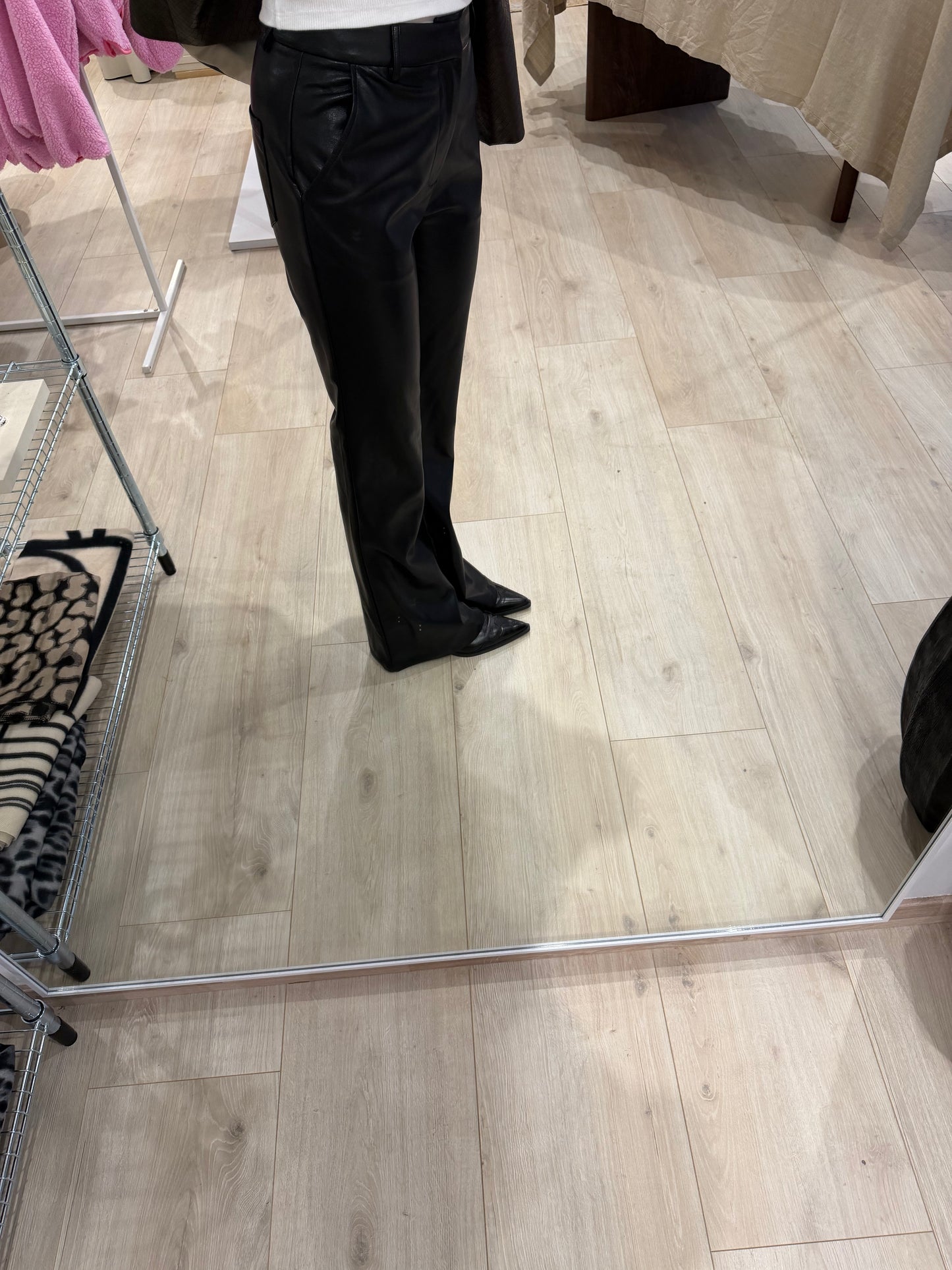 Flared Hose Triz schwarz