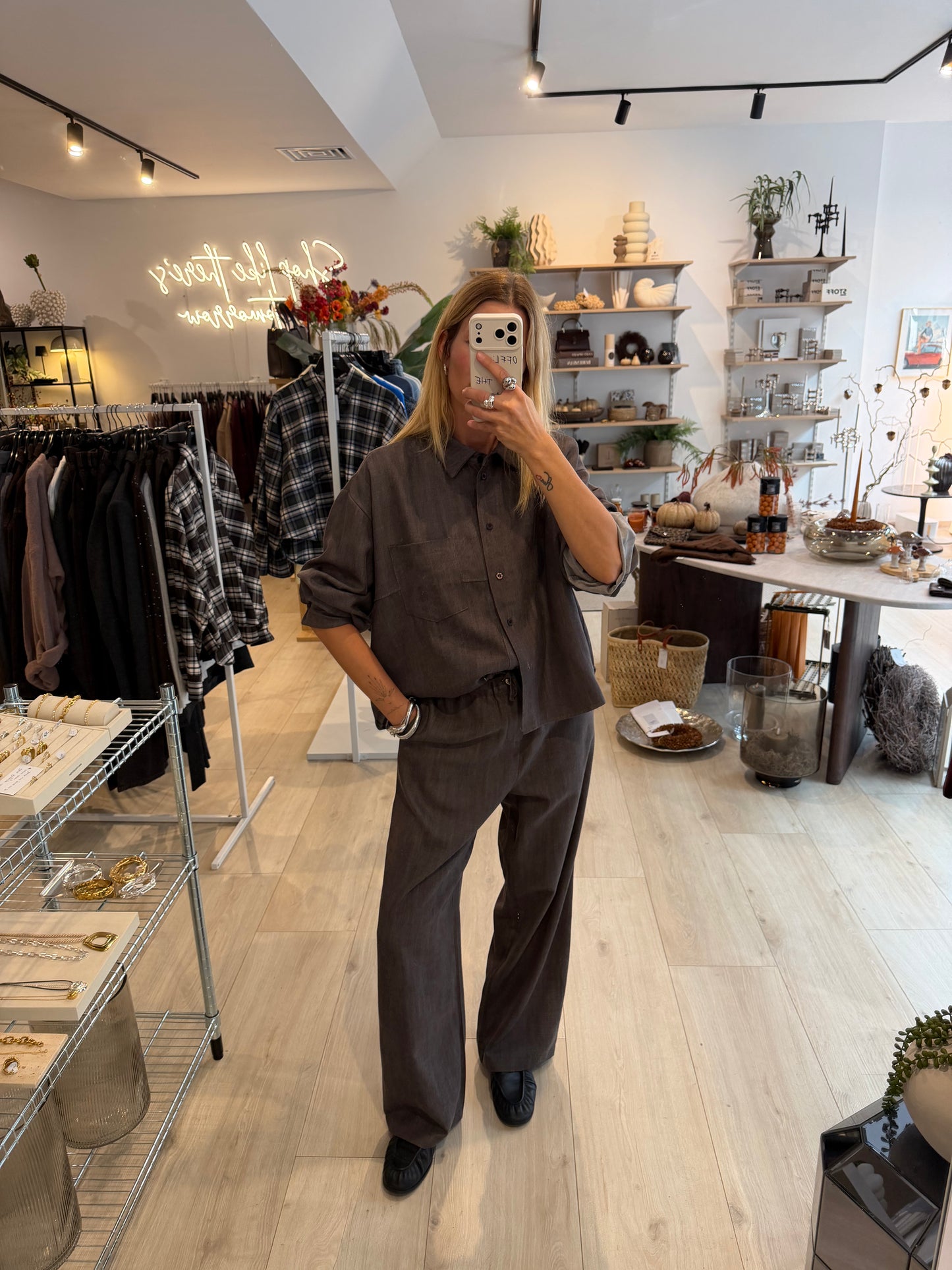 Hose Maja