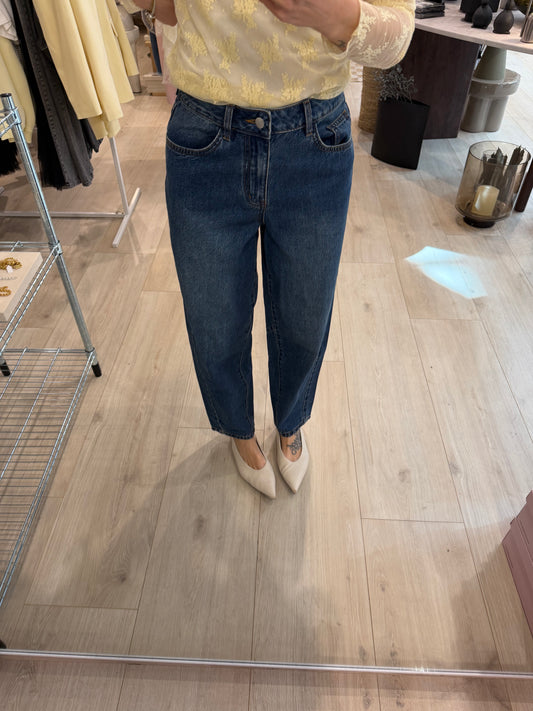 Jeans Zoe, Object