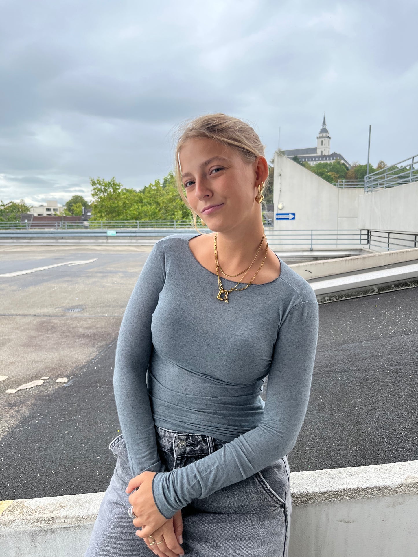 Cashmere Longsleeve grau