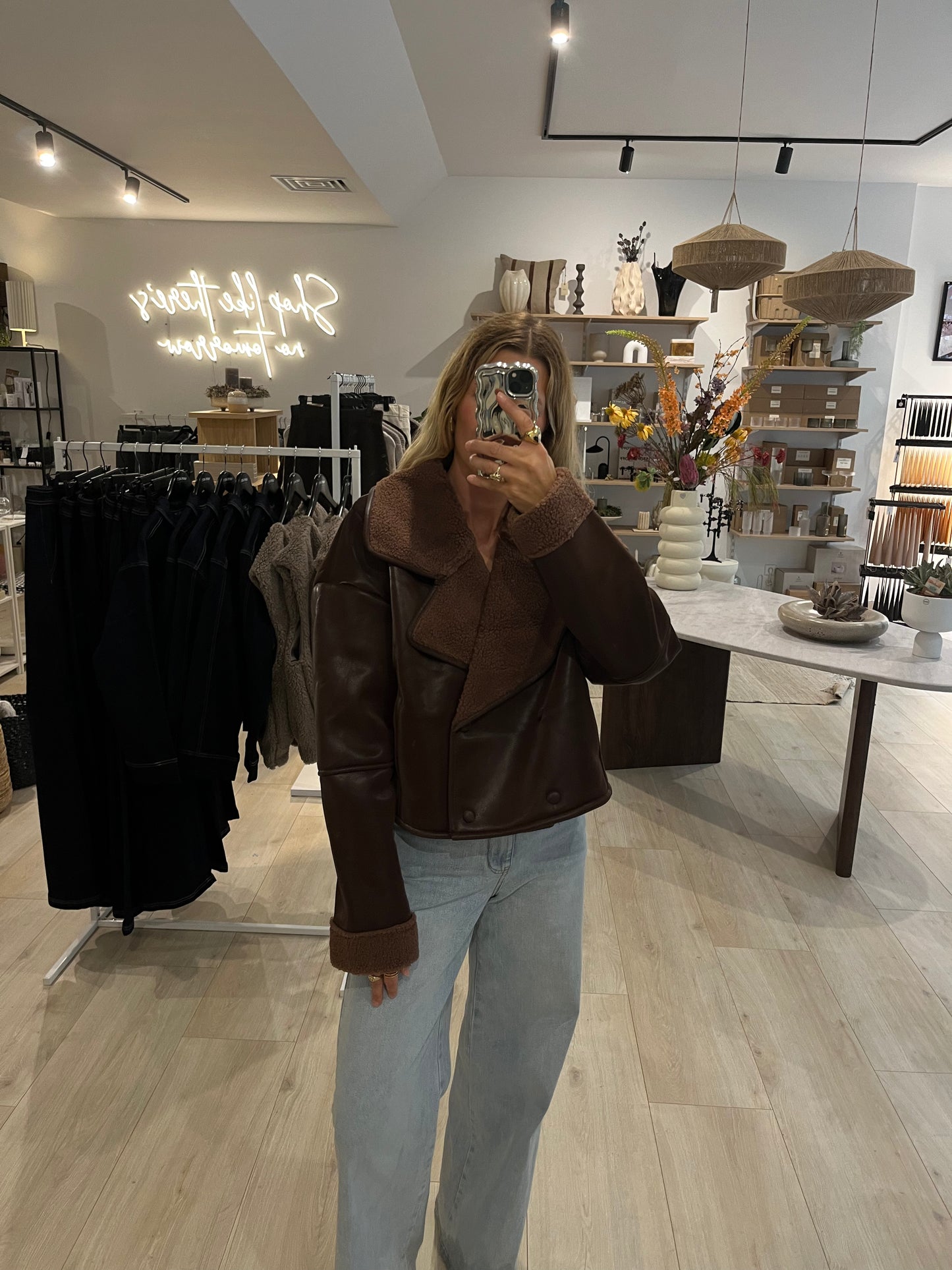 Jacke Lenny, Culture