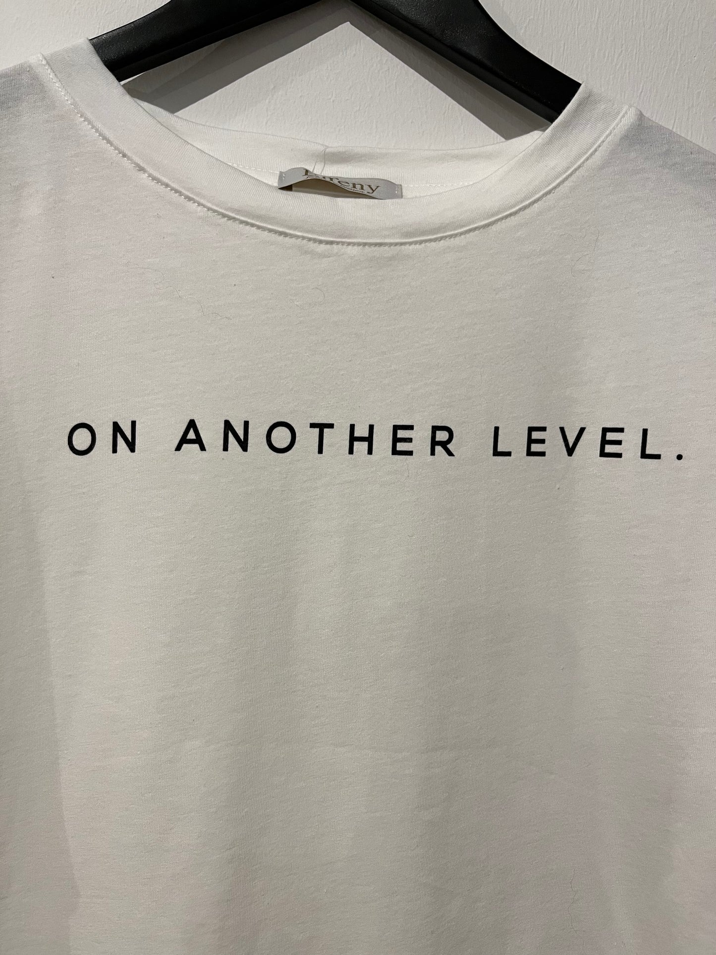 T-Shirt “on an other Level”