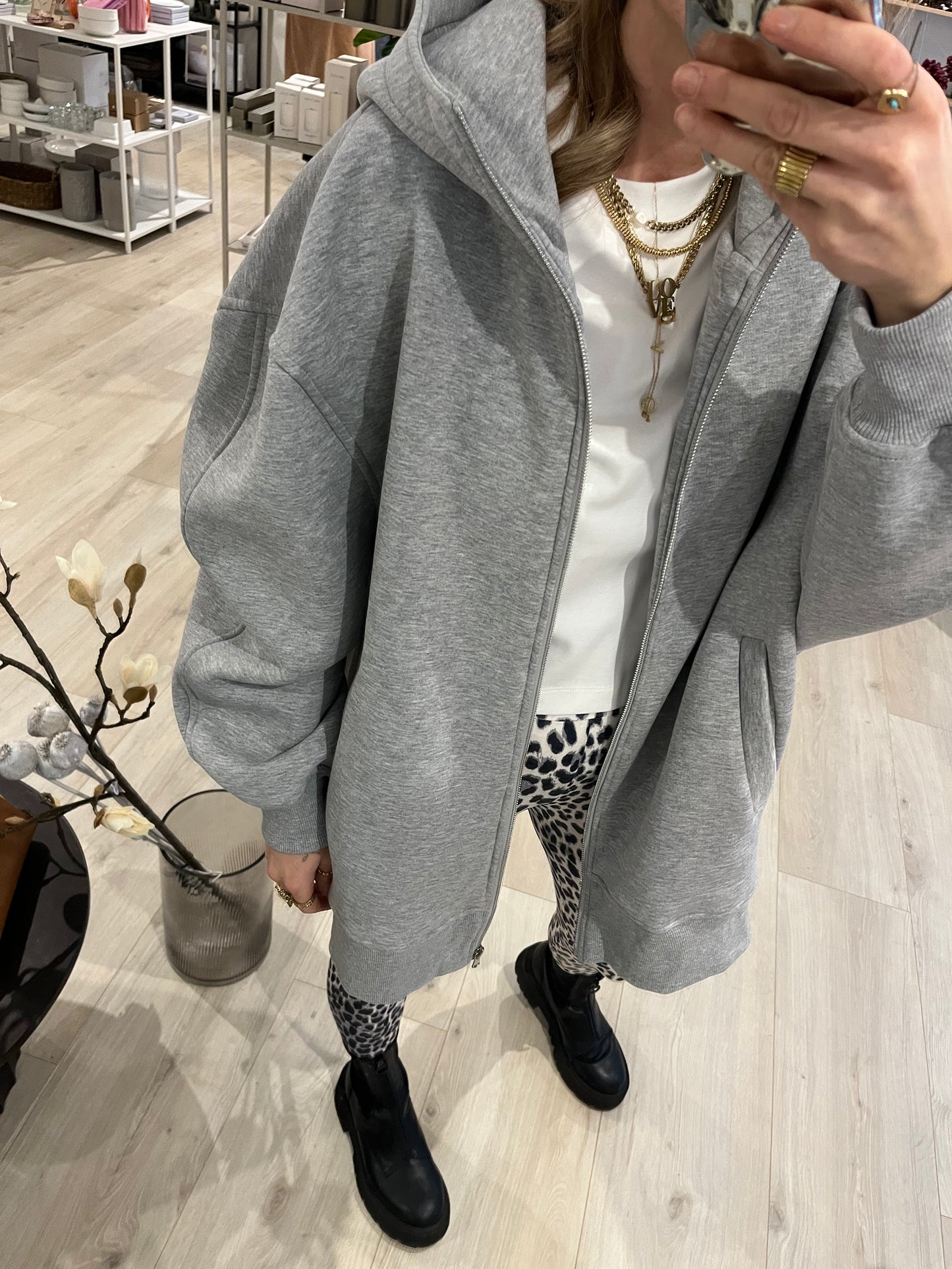 Zipper Grau oversized