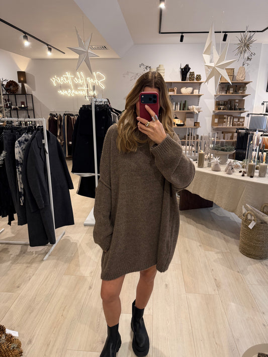 Strickkleid Stilo Taupe