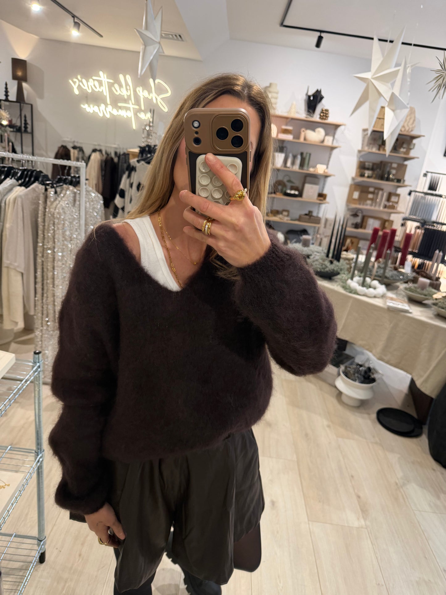 Mohair Pullover V-Ausschnitt braun