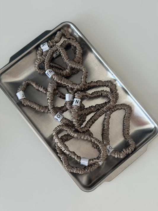 Silk Scrunchie taupe, Jona the Lable