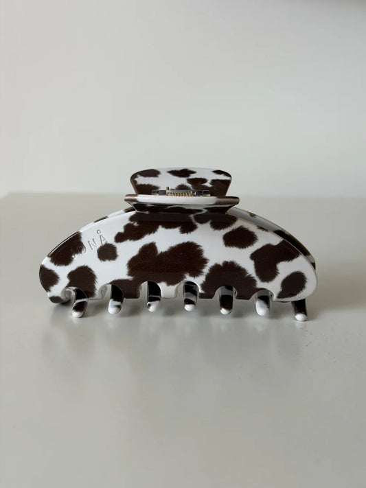 Matilda Clip Cow, Jona the Lable